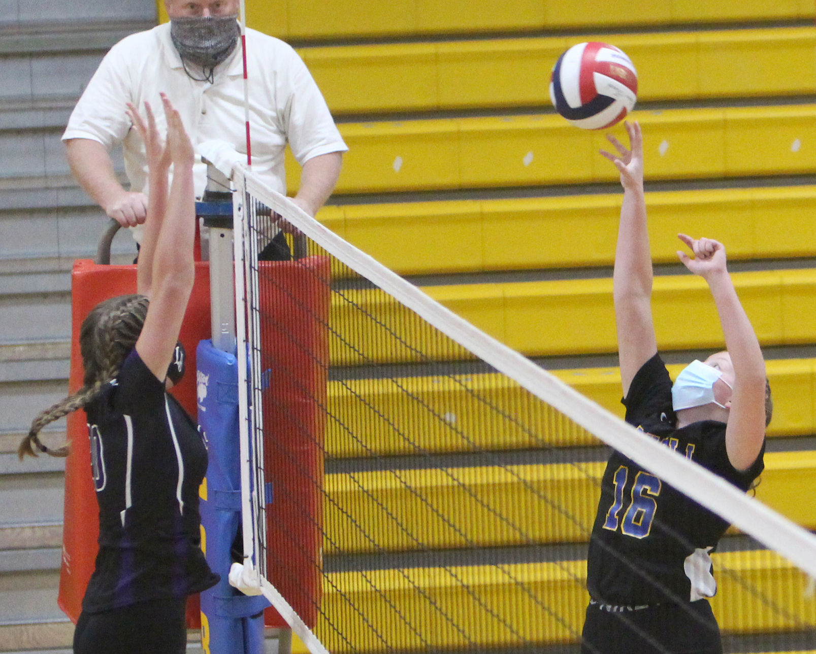 Lake Holcombe at Cornell volleyball 10-15-20